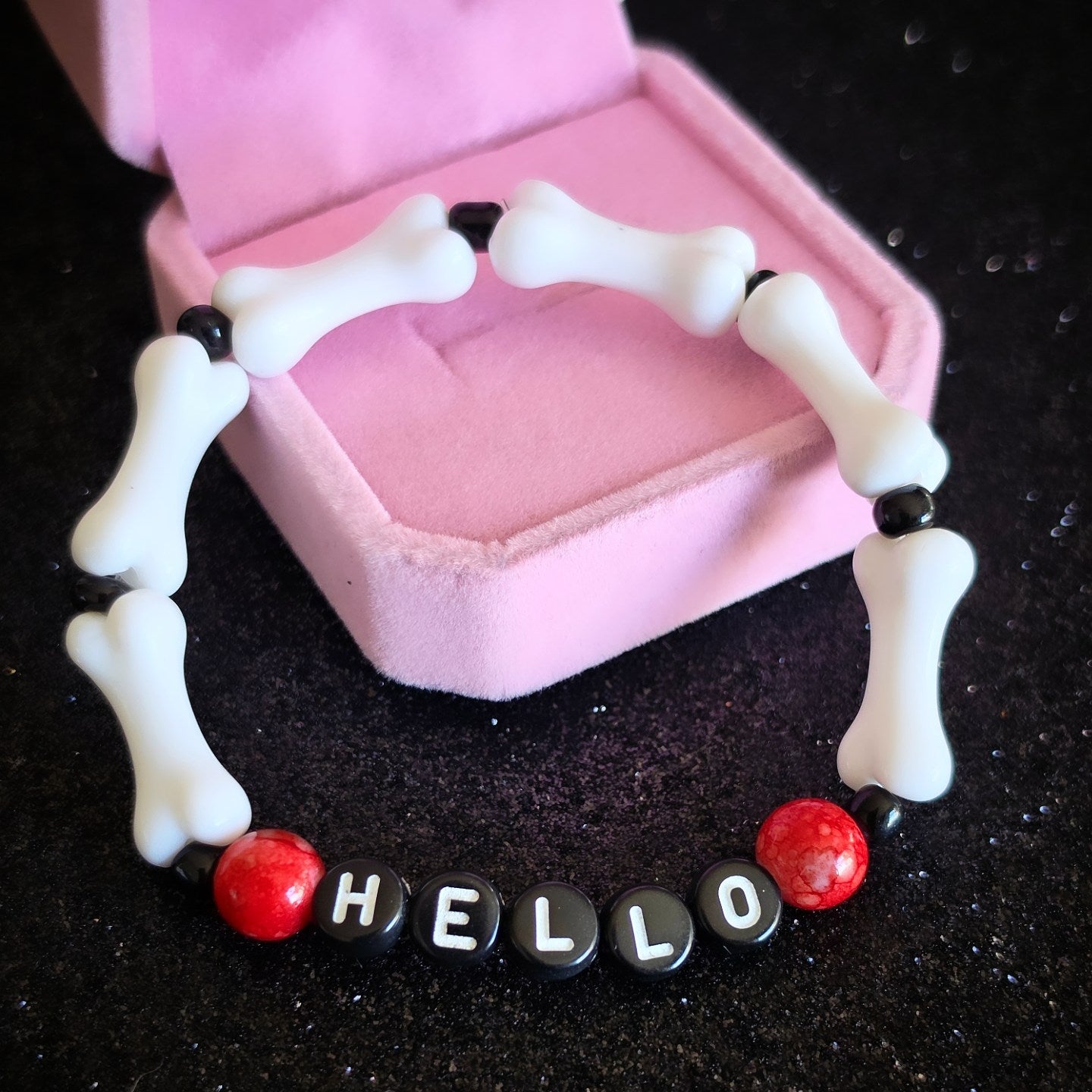 Pulsera H E L L O dark terror Bones Bleeding Goth Witchy