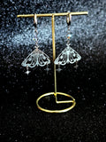 Pendientes Polilla Lunar | Acero Inoxidable con Cristales