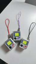 Llavero Game Boy Retro 3D Pintado a Mano | WitchBelyArt