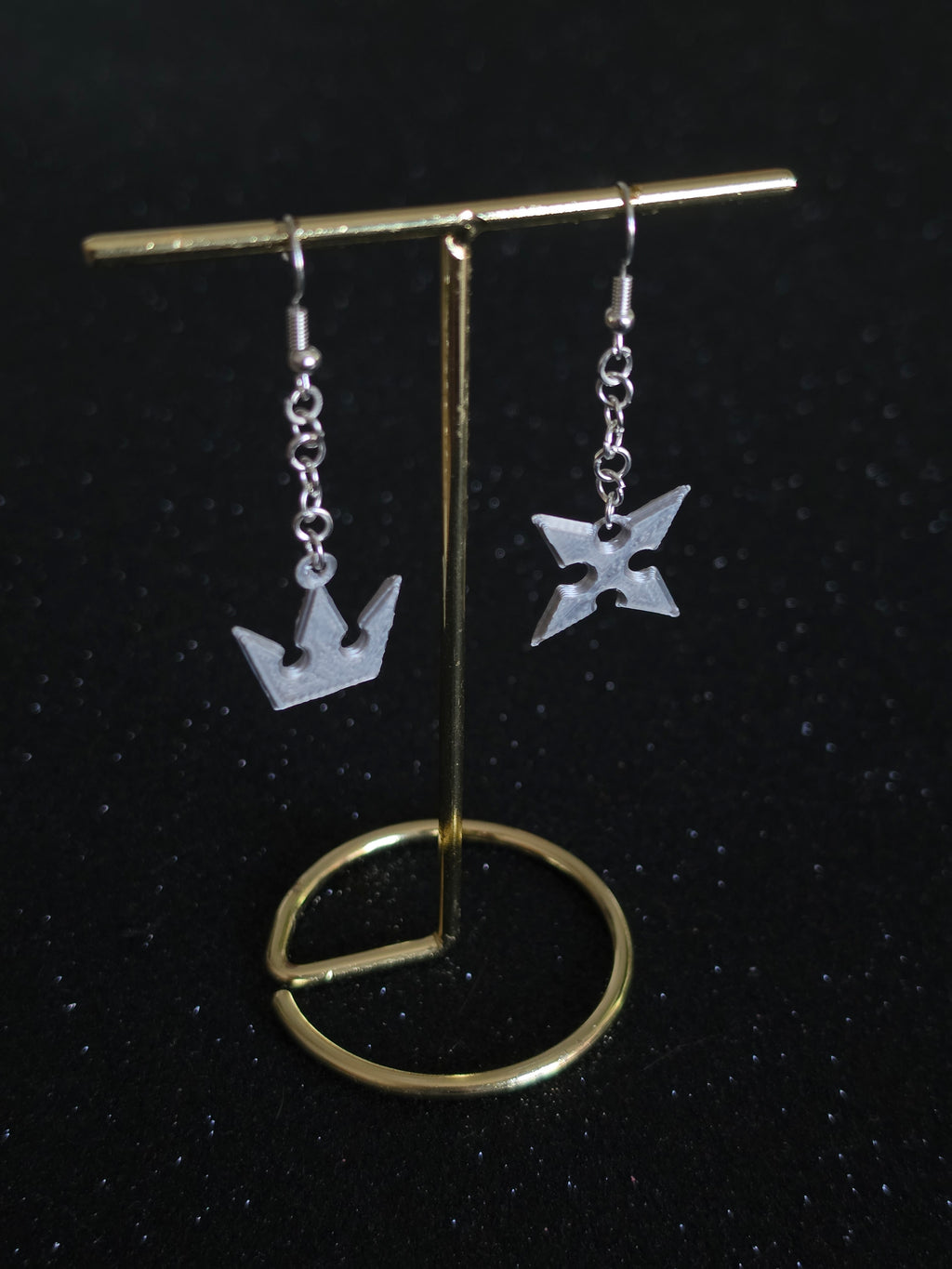 Pendientes Kingdom Hearts – Sora & Roxas | Joyería Geek Hecha a Mano