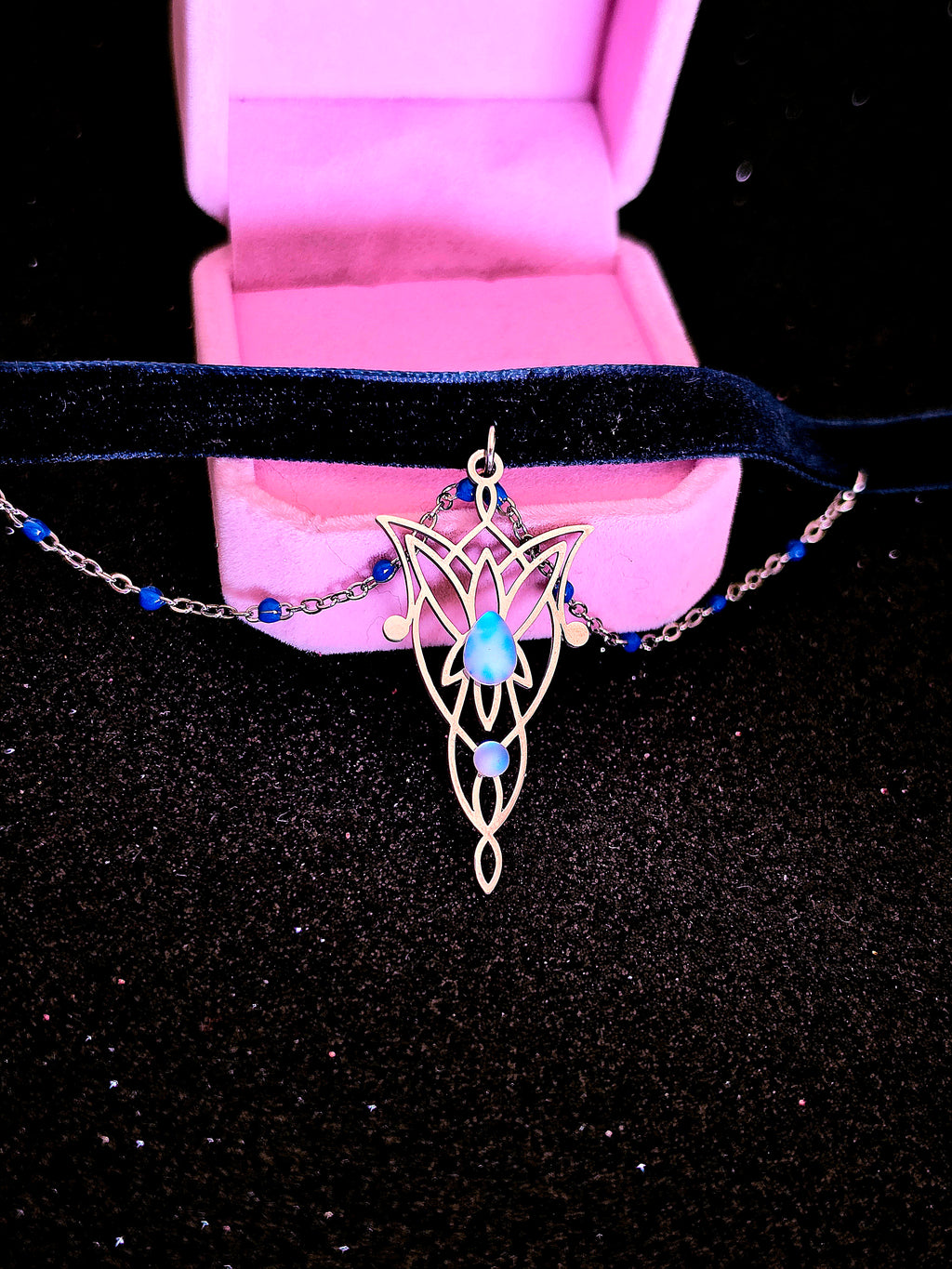 Gargantilla Evenstar – El Señor de los Anillos | Collar de Terciopelo Artesanal