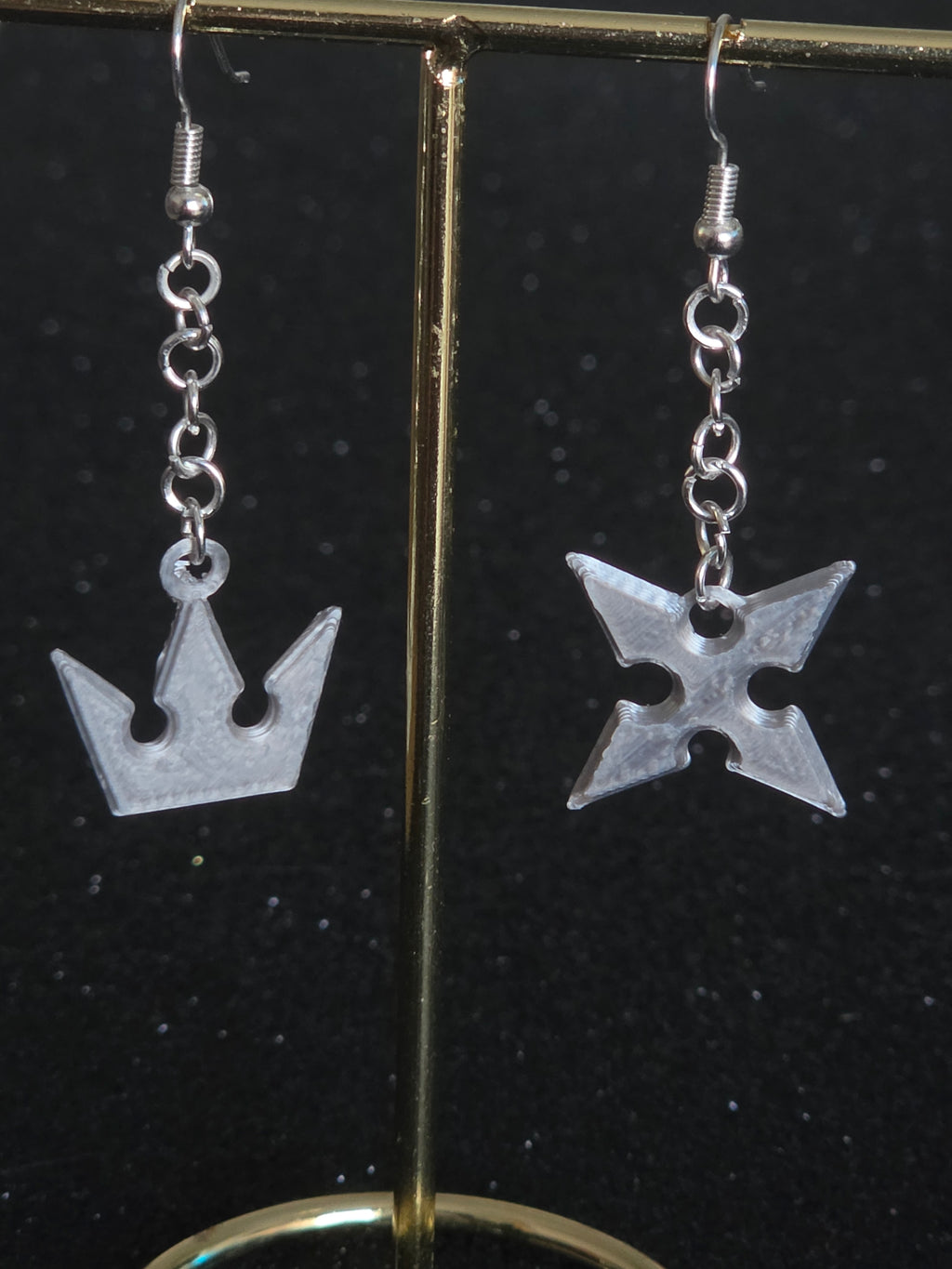 Pendientes Kingdom Hearts – Sora & Roxas | Joyería Geek Hecha a Mano