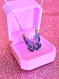 Collar Mariposa Resina Morada – Estilo Fairycore Hecho a Mano