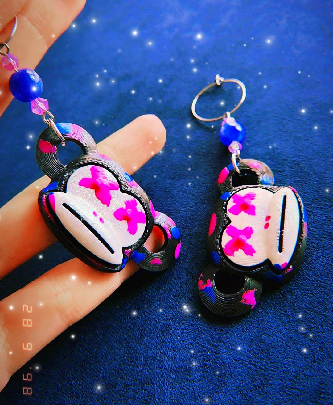 Pendientes Jinx Arcane – Acero Inoxidable y 3D Pintado a Mano | WitchBelyArt