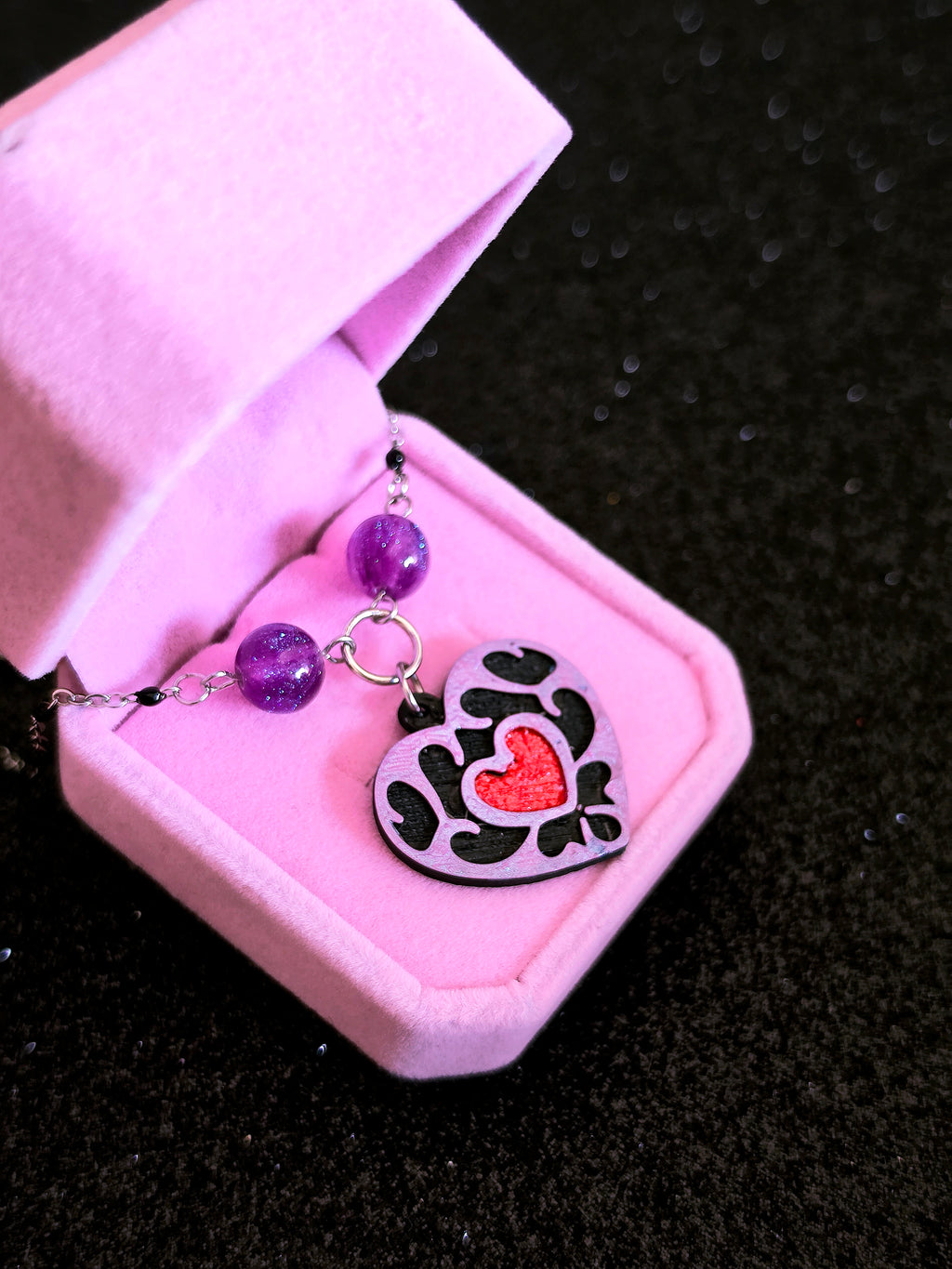 Collar Zelda Heart Container – Gargantilla Hecha a Mano