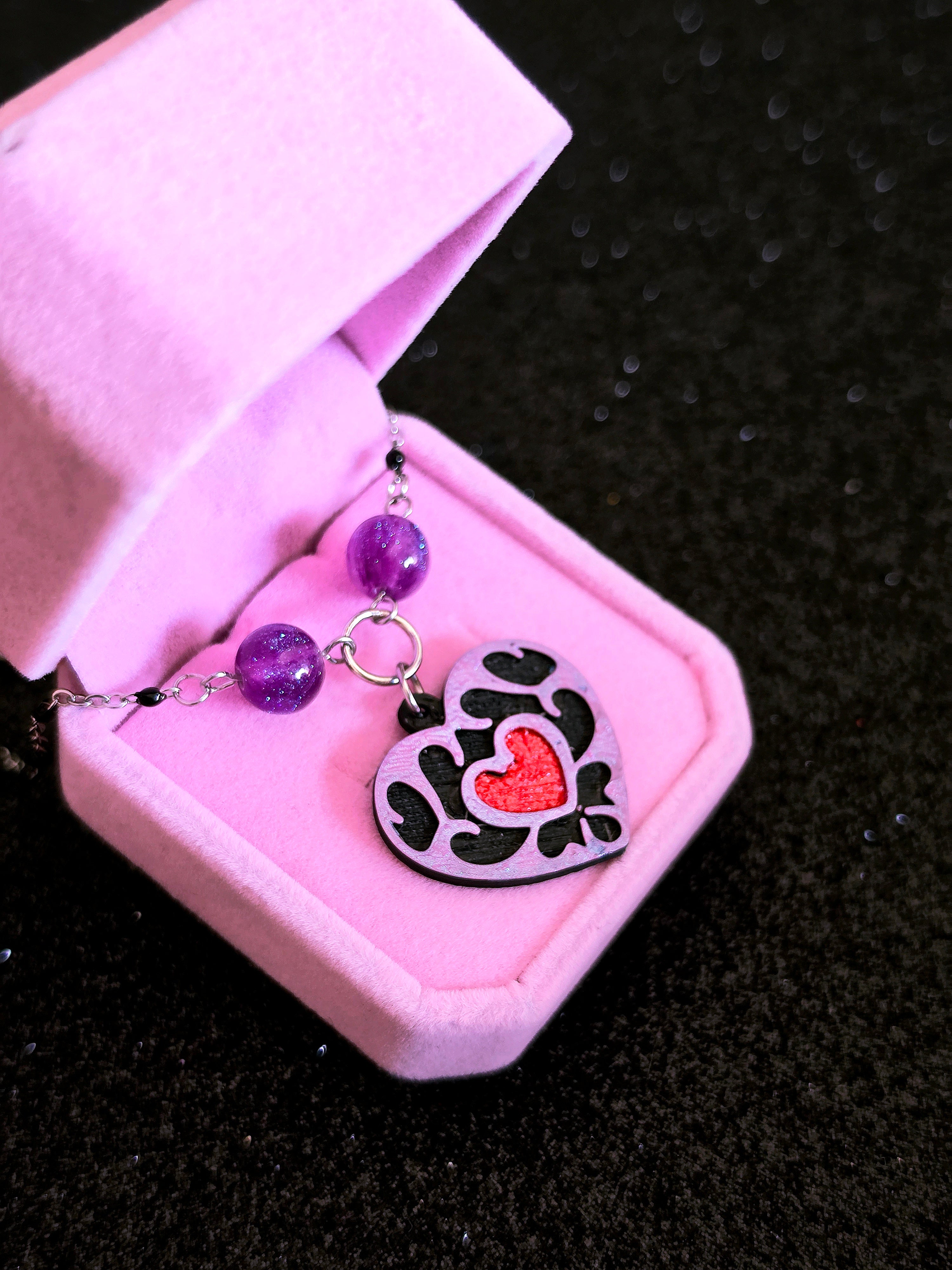 Collar Zelda Heart Container – Gargantilla Hecha a Mano