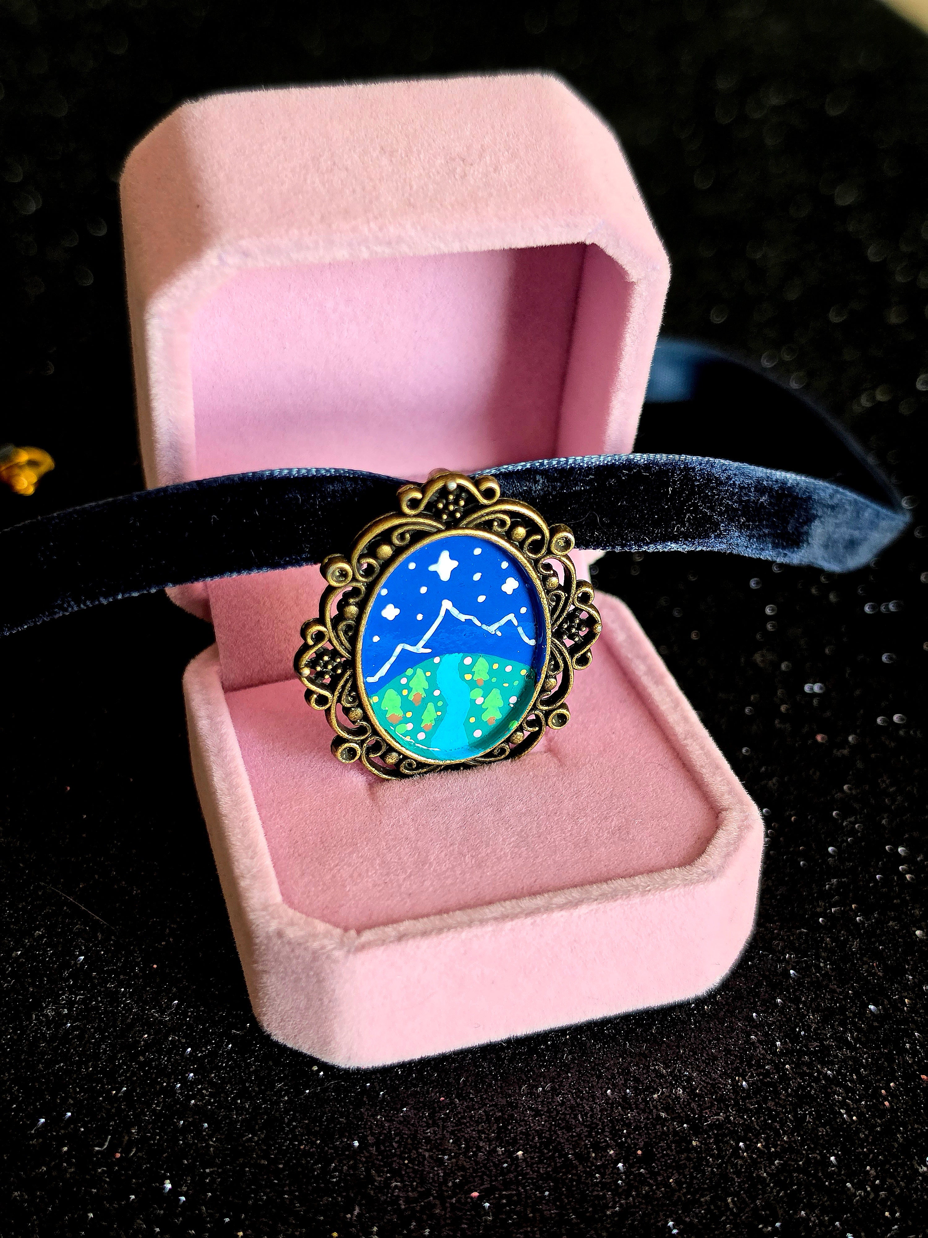 Gargantilla Velaris ACOTAR – Choker Terciopelo Azul Romantasy Fairycore